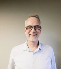 C.Beckwith head and shoulders image